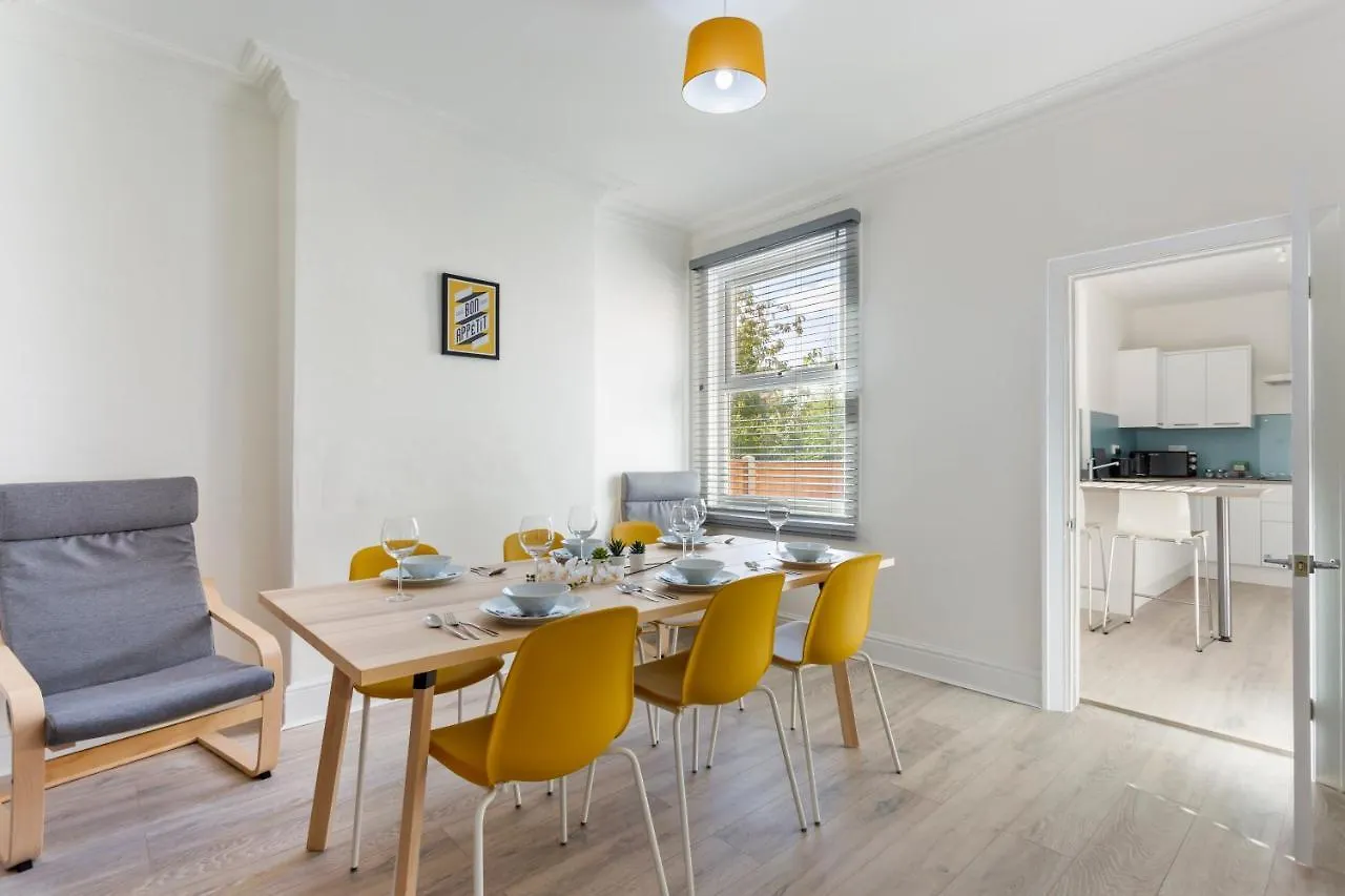 Jasmine Villa A - Ideal For Qmc & Uni - Free Parking Nottingham Lägenhet