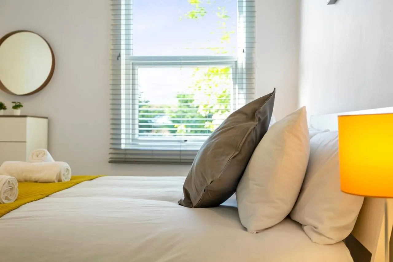 Jasmine Villa A - Ideal For Qmc & Uni - Free Parking Nottingham