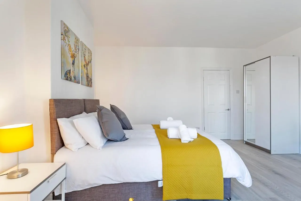 Jasmine Villa A - Ideal For Qmc & Uni - Free Parking Nottingham 0*,  United Kingdom
